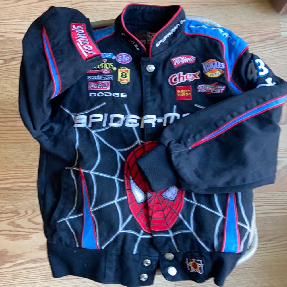 Spider-Man or racing fan. Boys size S 5-6 jacket.